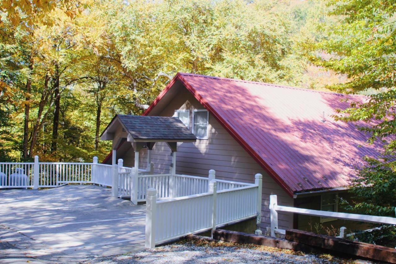 The Wanderer Guesthouse บูน ภายนอก รูปภาพ